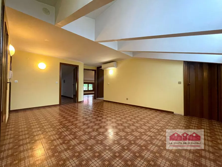 Immagine 19 di Casa bifamiliare in affitto  in Via Giardini 100 a Arcugnano