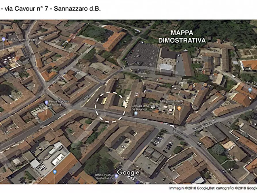 Immagine 24 di Appartamento in vendita  in via Cavour n° 7 a Sannazzaro De' Burgondi