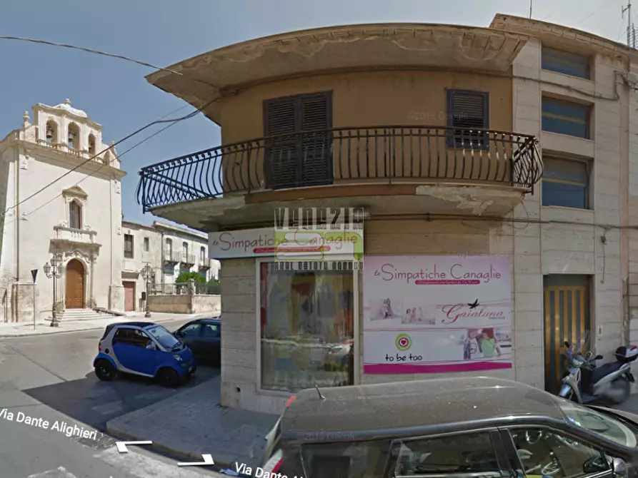 Immagine 2 di Casa indipendente in vendita  in via Dante a Avola