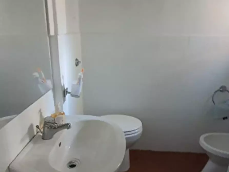 Immagine 17 di Appartamento in affitto  in Via del parco margherita 32 a Napoli