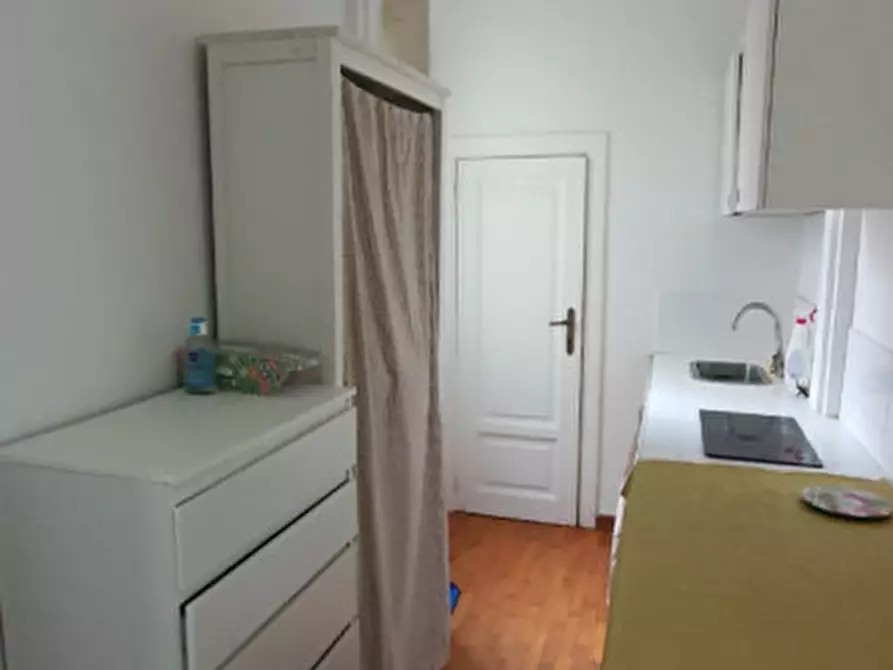 Immagine 18 di Appartamento in affitto  in Via del parco margherita 32 a Napoli