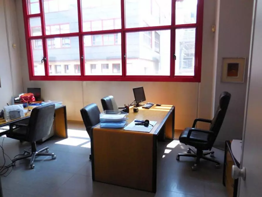 Immagine 2 di Laboratorio in vendita  in VIA MUZIO ATTENDOLO SFORZA a Milano