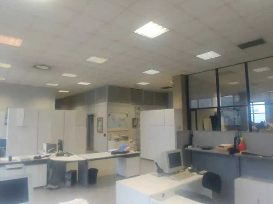 Immagine 3 di Laboratorio in vendita  in VIA MUZIO ATTENDOLO SFORZA a Milano