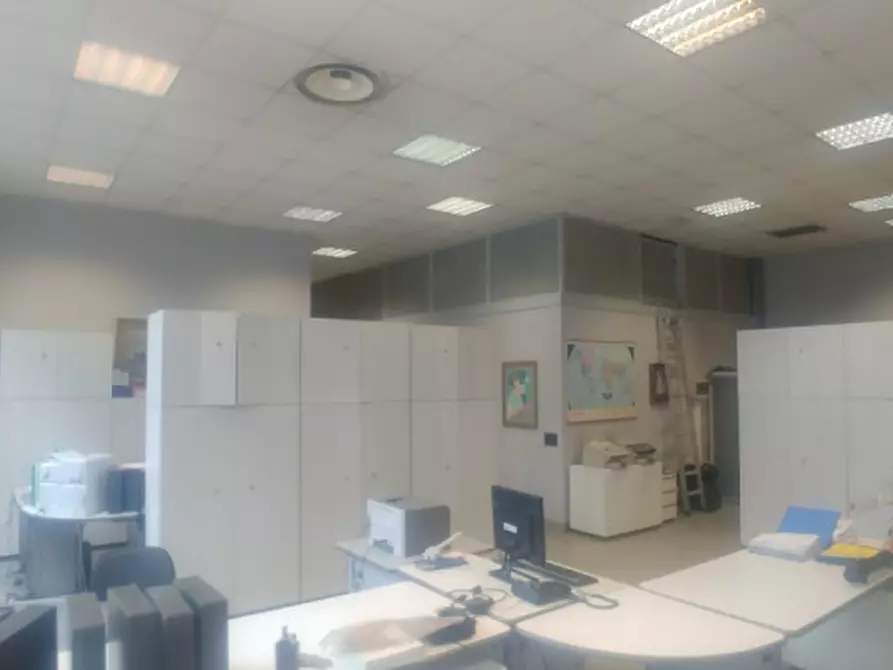 Immagine 5 di Laboratorio in vendita  in VIA MUZIO ATTENDOLO SFORZA a Milano