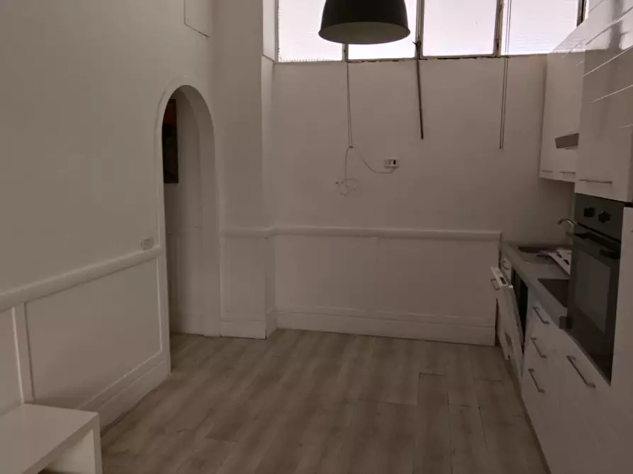 Immagine 16 di Appartamento in affitto  in via posillipo 405 a Napoli