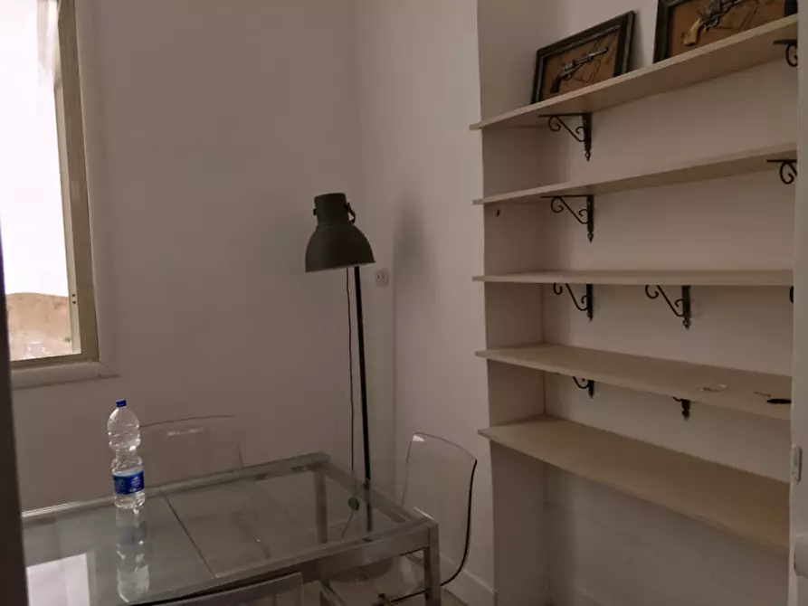 Immagine 17 di Appartamento in affitto  in via posillipo 405 a Napoli