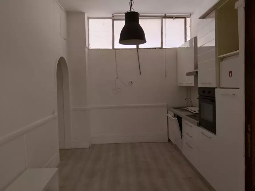 Immagine 25 di Appartamento in affitto  in via posillipo 405 a Napoli