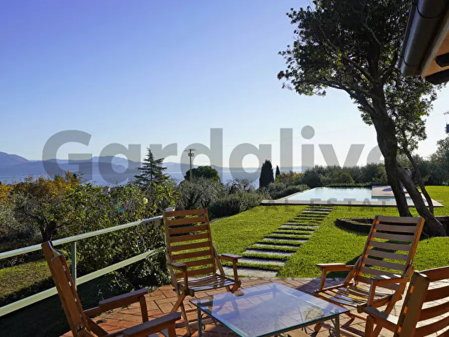 Immagine 16 di Villa in vendita  in Via Paradiso, 2 a San Felice Del Benaco