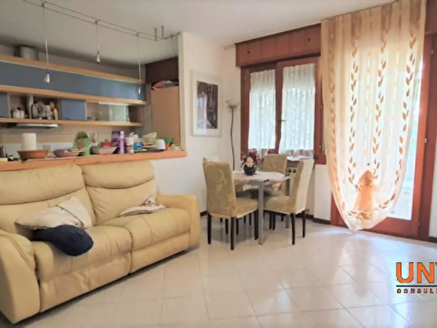 Immagine 2 di Appartamento in vendita  a Selvazzano Dentro