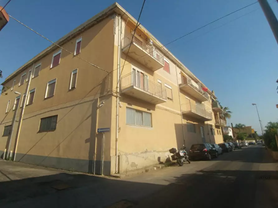 Immagine 17 di Appartamento in vendita  in via palmara a Milazzo