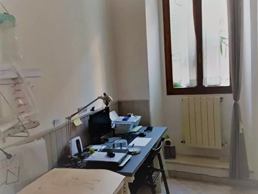 Immagine 10 di Appartamento in vendita  in via cennano a Montevarchi
