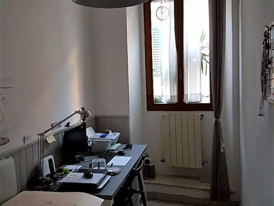 Immagine 11 di Appartamento in vendita  in via cennano a Montevarchi