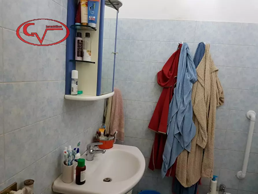 Immagine 16 di Appartamento in vendita  in via cennano a Montevarchi