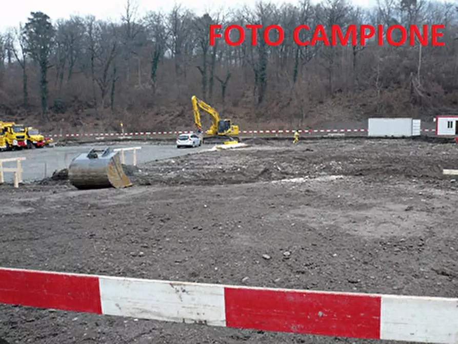 Immagine 2 di Terreno in vendita  in via Salieri, 1 a Zermeghedo