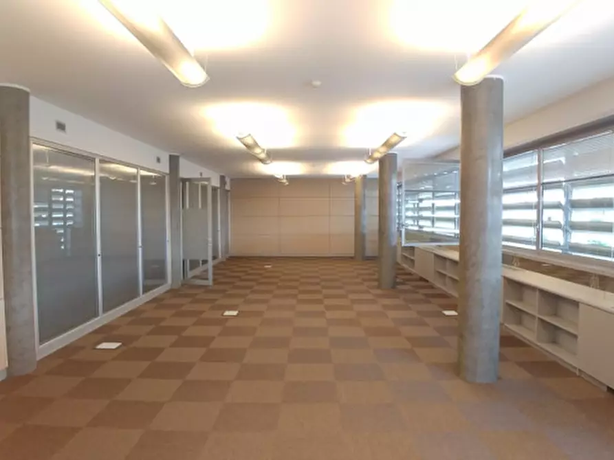 Immagine 17 di Ufficio in affitto  in VIA MIRAMARE a Milano