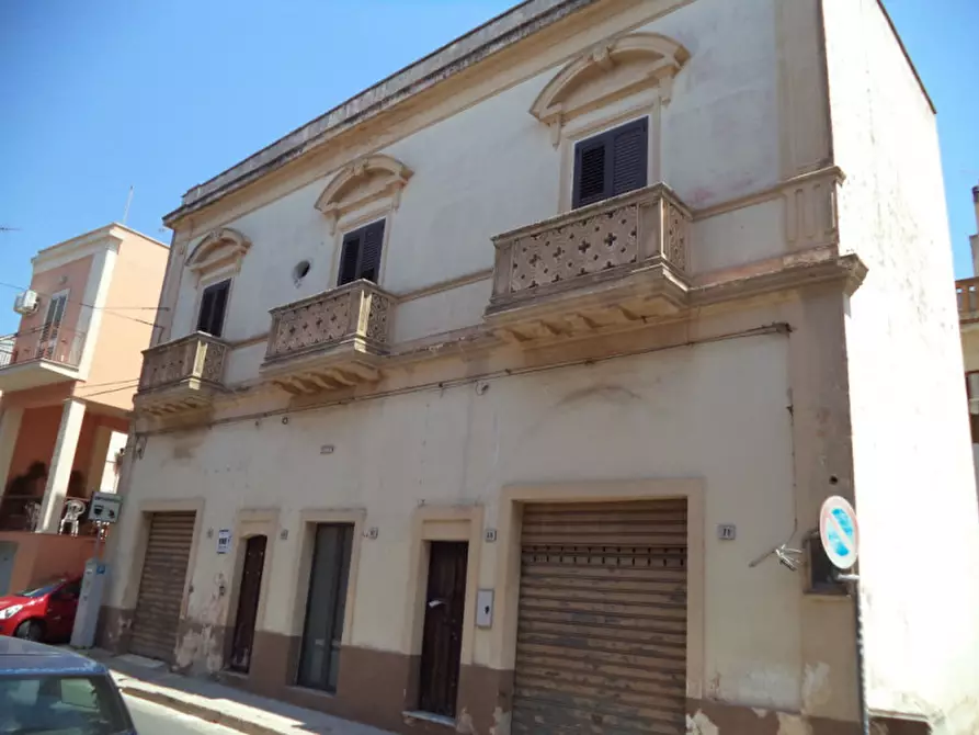 Immagine 3 di Bed & Breakfast in vendita  a Sannicola