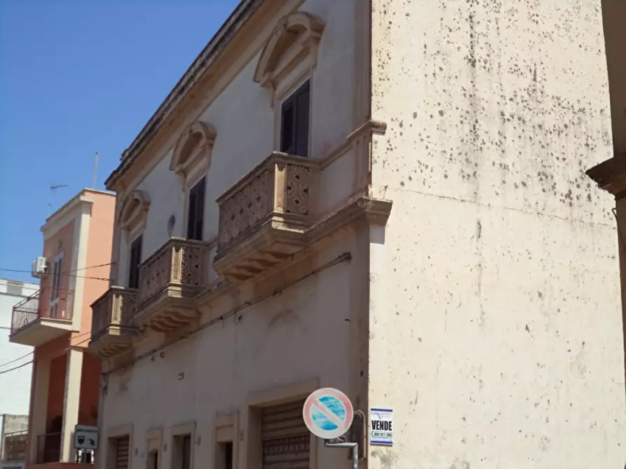 Immagine 5 di Bed & Breakfast in vendita  a Sannicola