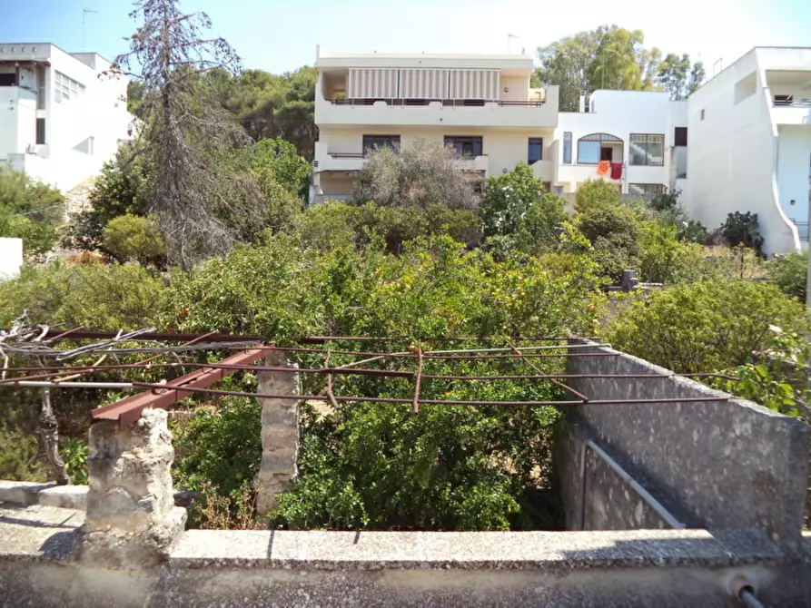 Immagine 9 di Bed & Breakfast in vendita  a Sannicola