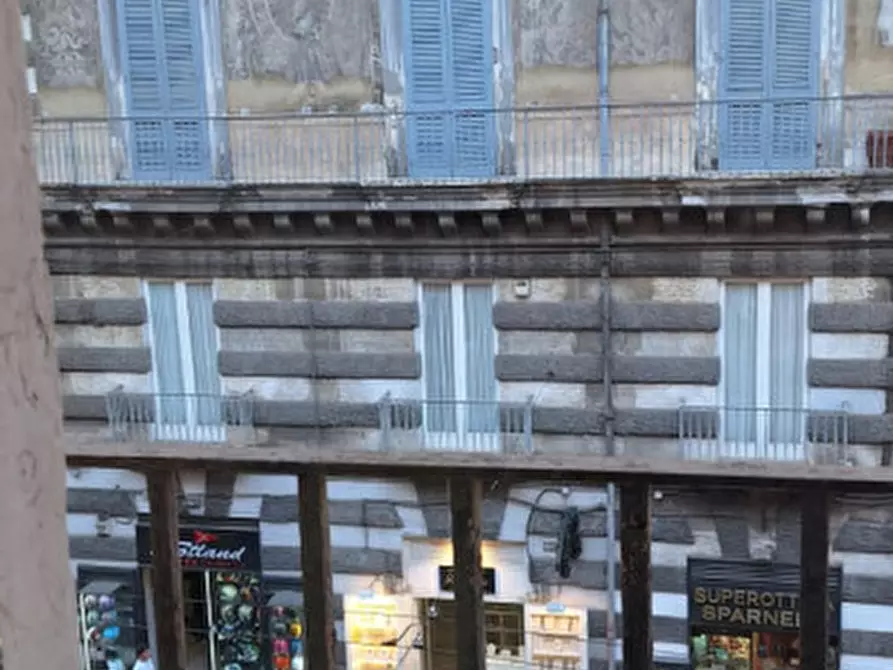 Immagine 5 di Appartamento in affitto  in Via Pessina 16 a Napoli
