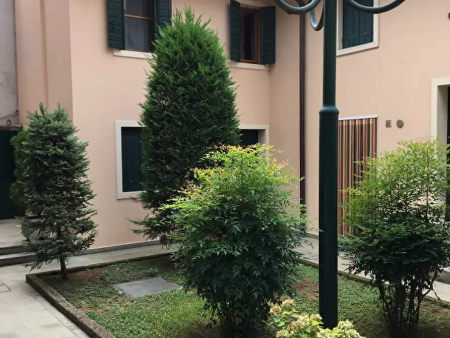 Immagine 12 di Appartamento in affitto  in Adiacenze Maldura a Padova