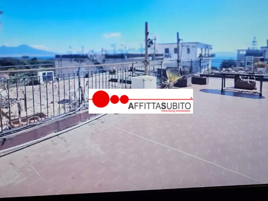 Immagine 1 di Appartamento in affitto  in Via Posillipo 68 a Napoli