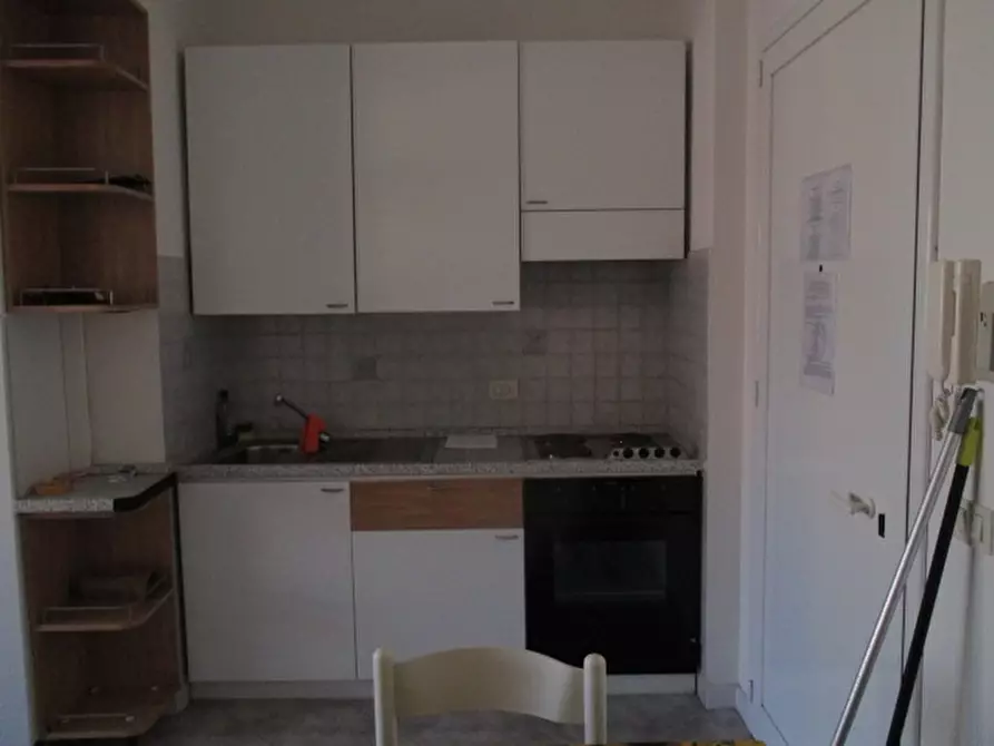 Immagine 8 di Appartamento in vendita  a Senigallia