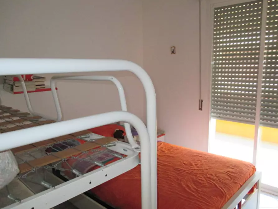 Immagine 9 di Appartamento in vendita  a Senigallia