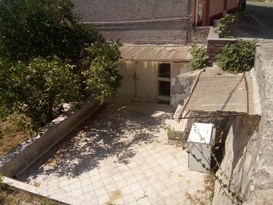 Immagine 2 di Appartamento in vendita  in VIA TIMPA a Gualtieri Sicaminò