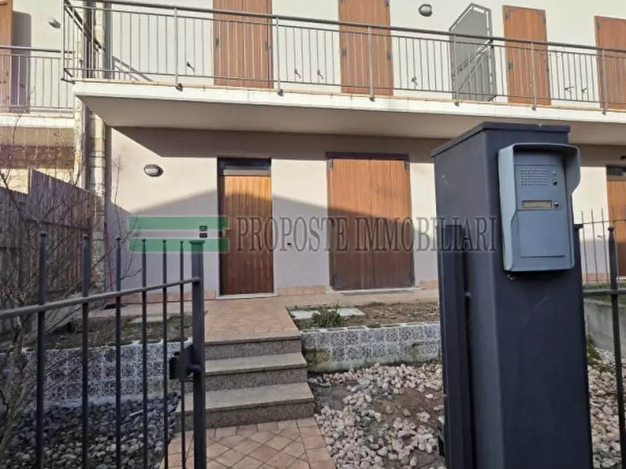 Immagine 2 di Villetta a schiera in vendita  in Via Sersane a Ome