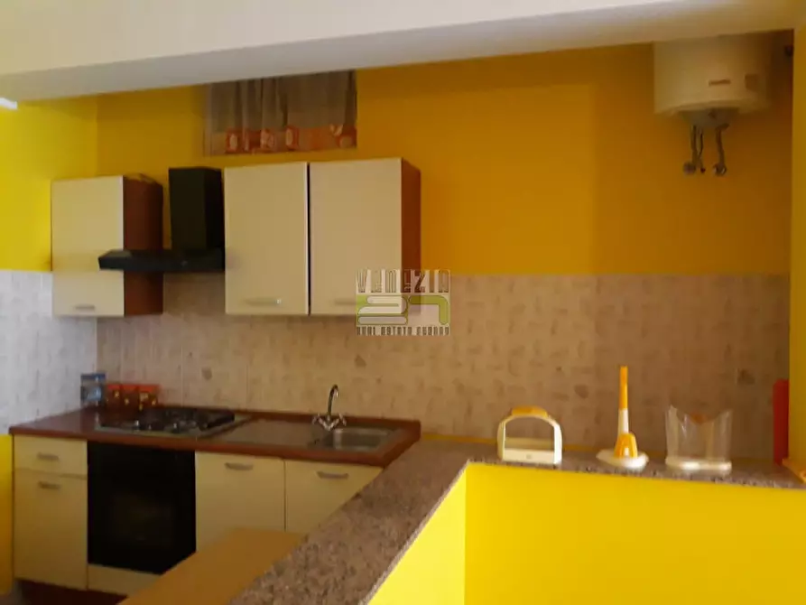 Immagine 6 di Villa in vendita  in Viale Aldo Moro a Avola