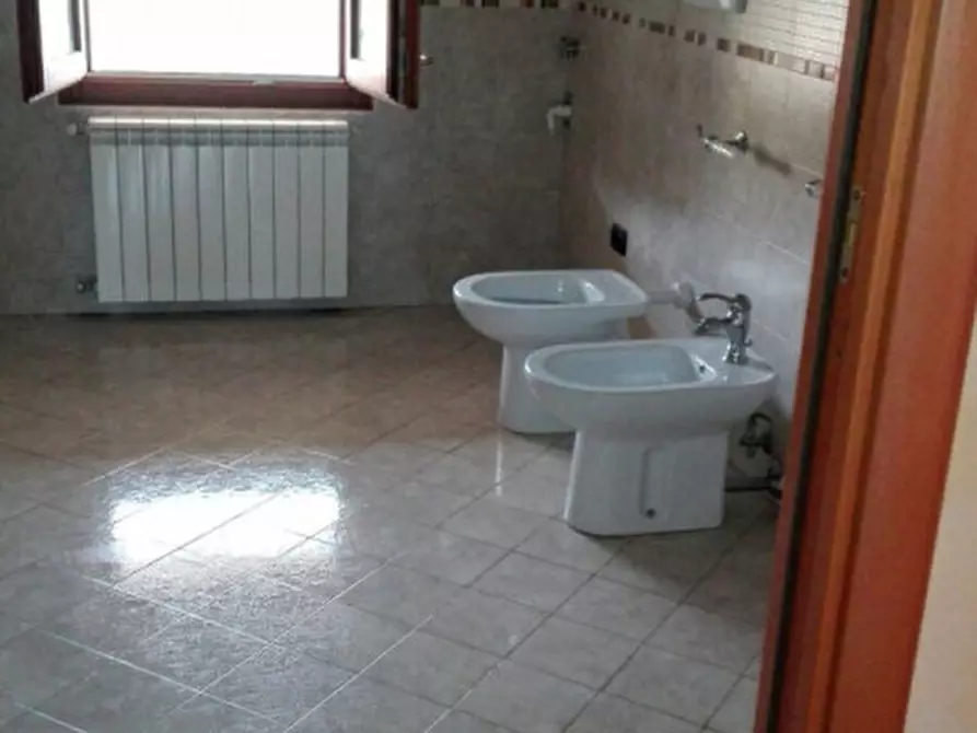 Immagine 13 di Appartamento in vendita  in Via Europa a Sant'angelo Romano