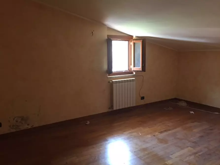 Immagine 14 di Appartamento in vendita  in Via Europa a Sant'angelo Romano