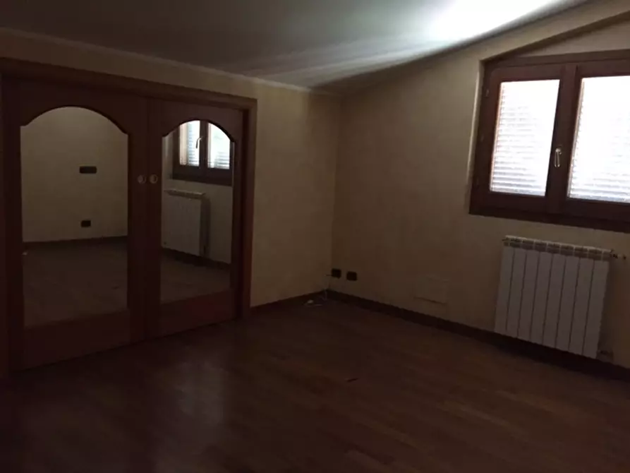 Immagine 24 di Appartamento in vendita  in Via Europa a Sant'angelo Romano