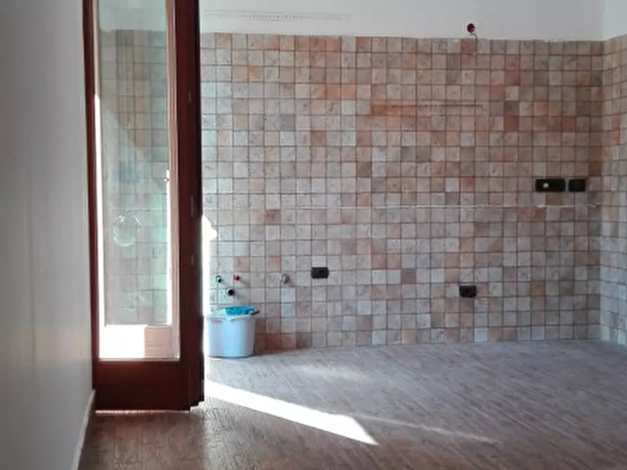 Immagine 42 di Appartamento in vendita  in Via Europa a Sant'angelo Romano