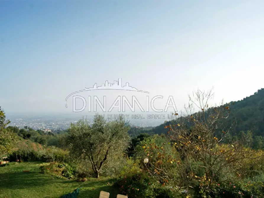 Immagine 3 di Rustico / casale in vendita  a Montecatini Terme