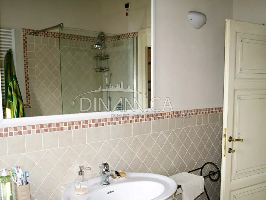 Immagine 36 di Rustico / casale in vendita  a Montecatini Terme