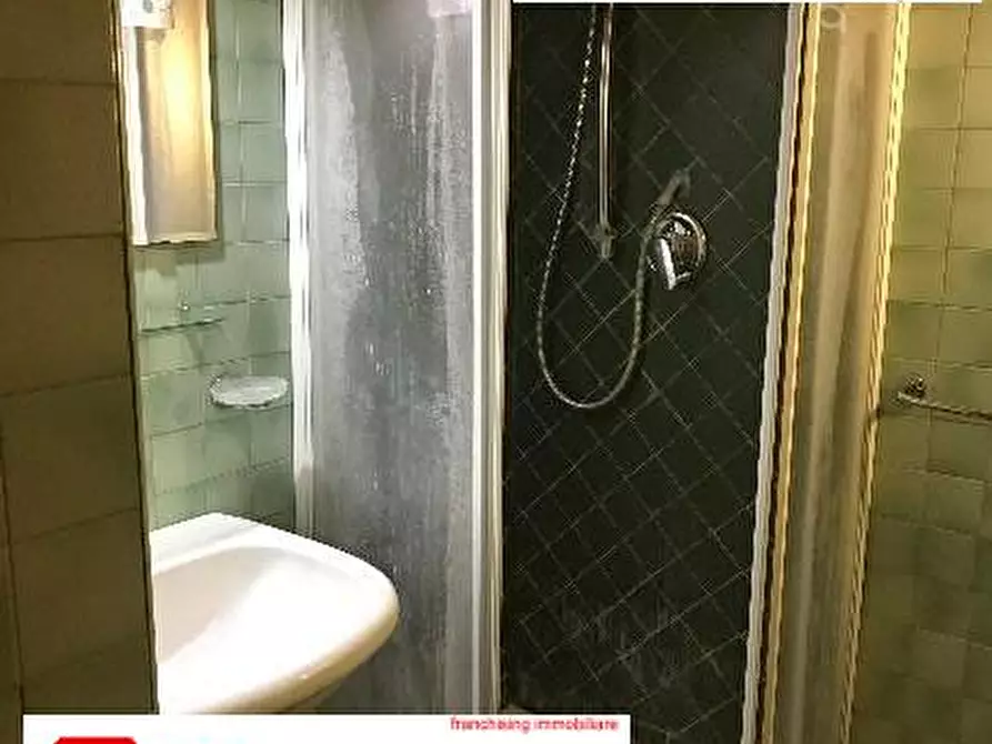 Immagine 1 di Appartamento in affitto  in Vico Montesanto 40 a Napoli