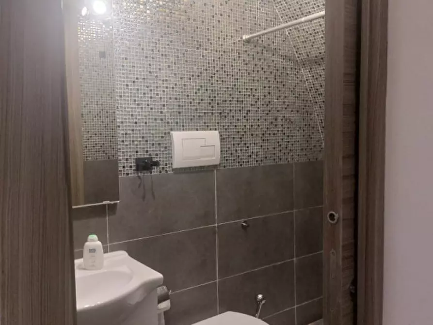 Immagine 5 di Appartamento in affitto  in Via Calata San Marco 18 a Napoli