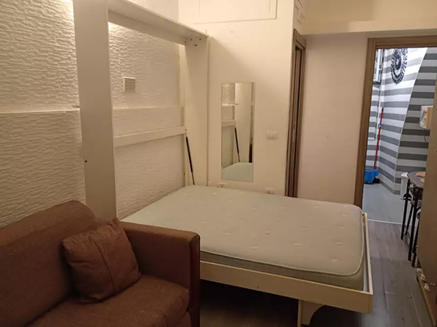 Immagine 16 di Appartamento in affitto  in Via Calata San Marco 18 a Napoli