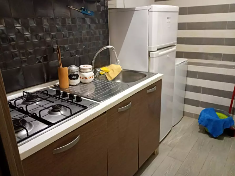 Immagine 20 di Appartamento in affitto  in Via Calata San Marco 18 a Napoli