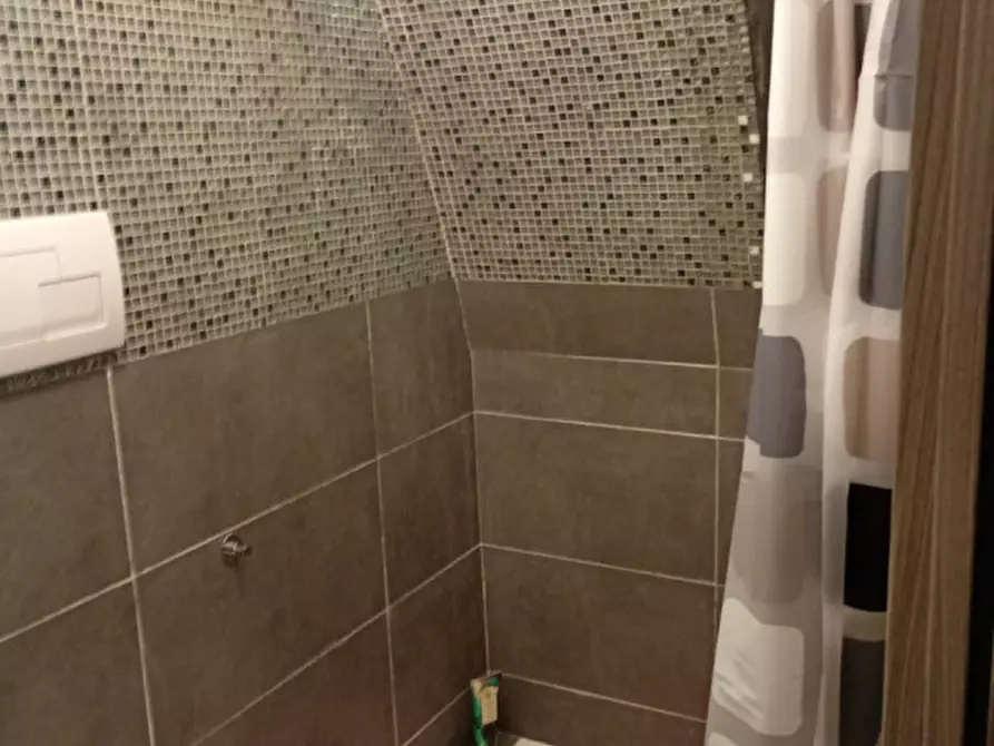 Immagine 30 di Appartamento in affitto  in Via Calata San Marco 18 a Napoli