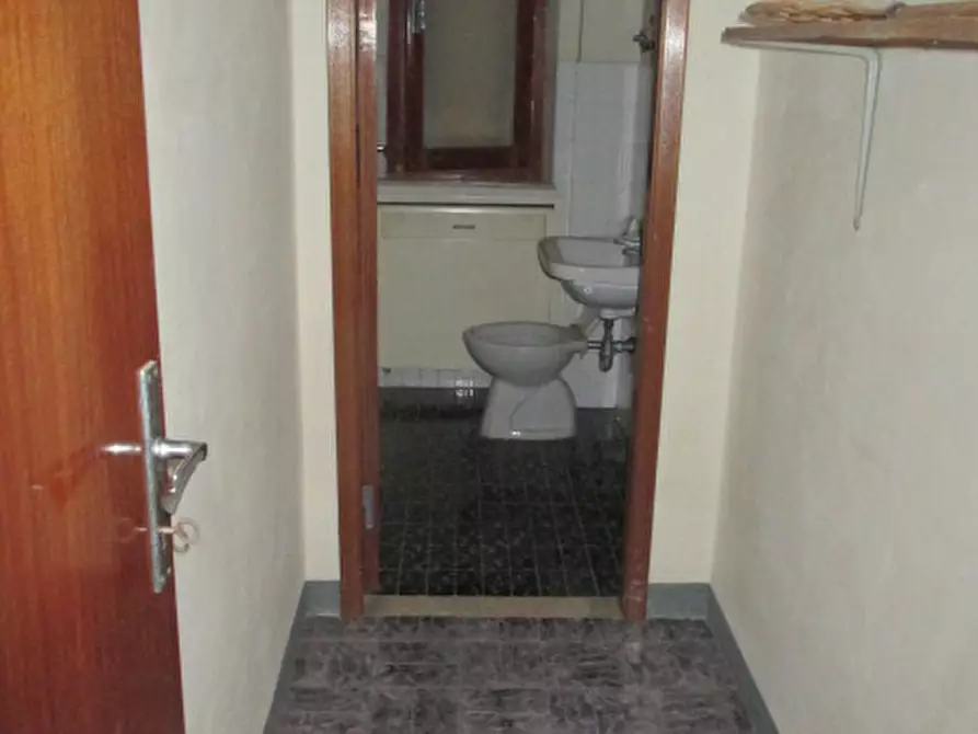 Immagine 43 di Casa indipendente in vendita  a Corinaldo