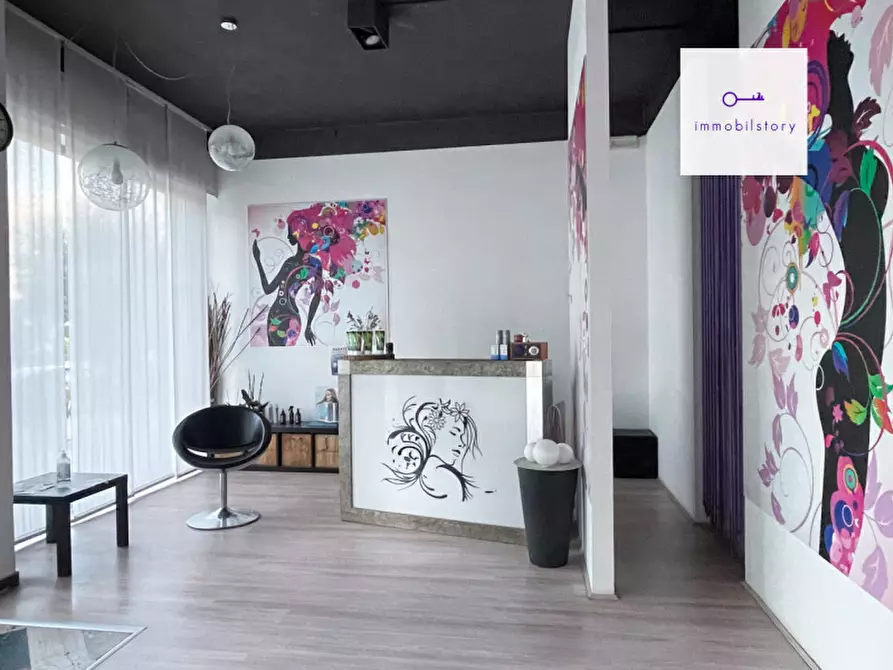 Immagine 4 di Negozio in affitto  a Galzignano Terme