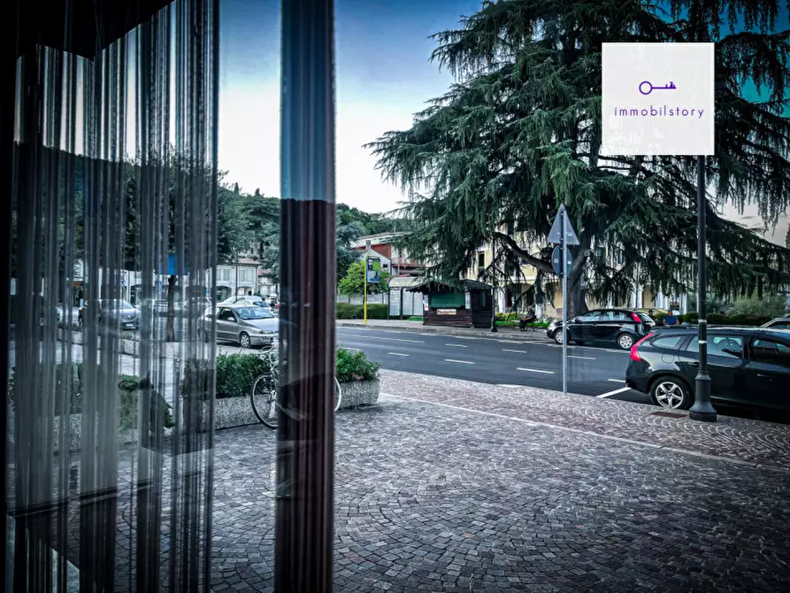 Immagine 13 di Negozio in affitto  a Galzignano Terme