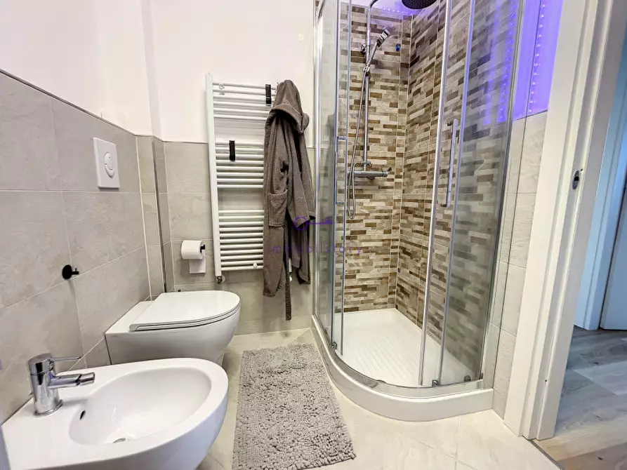 Immagine 21 di Appartamento in vendita  a Battaglia Terme