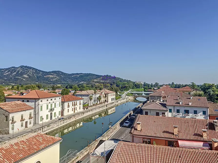 Immagine 27 di Appartamento in vendita  a Battaglia Terme