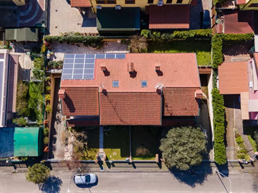 Immagine 37 di Casa bifamiliare in vendita  a Galzignano Terme