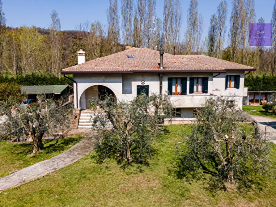 Immagine 2 di Villa in vendita  a Galzignano Terme
