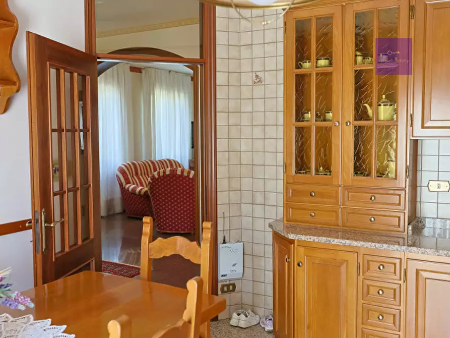 Immagine 13 di Villa in vendita  a Galzignano Terme