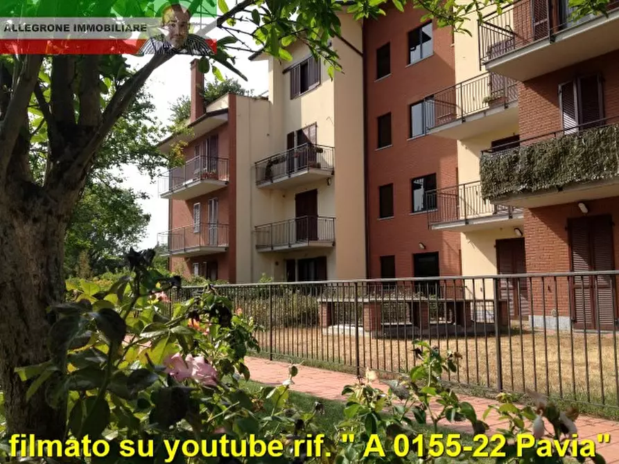 Immagine 9 di Loft/Open space in affitto  in flarer a Pavia